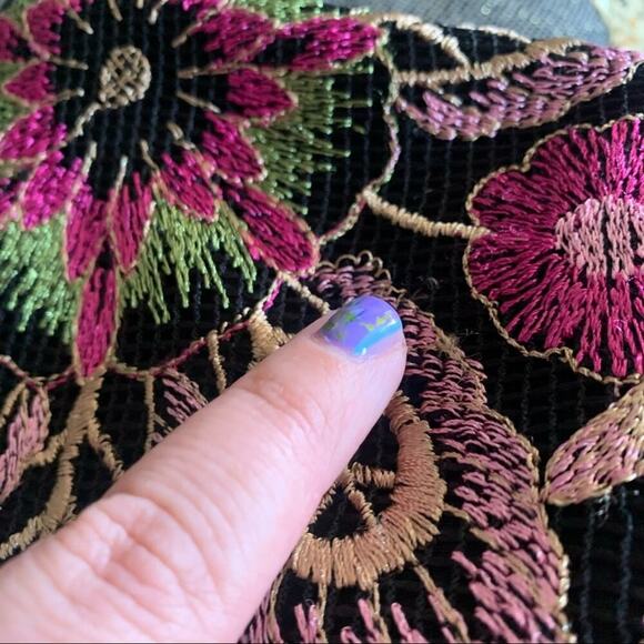 TAHARI ASL Floral Embroidered Collarless Jacket Black Classic Unique Size 4 Work - Picture 16 of 16